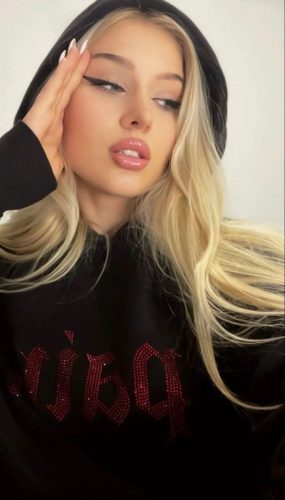 Kağıthane Genç Sarışın Escort Buse